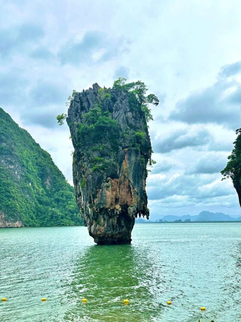 Lifestyle Plus: A Magazine for Living in the Moment