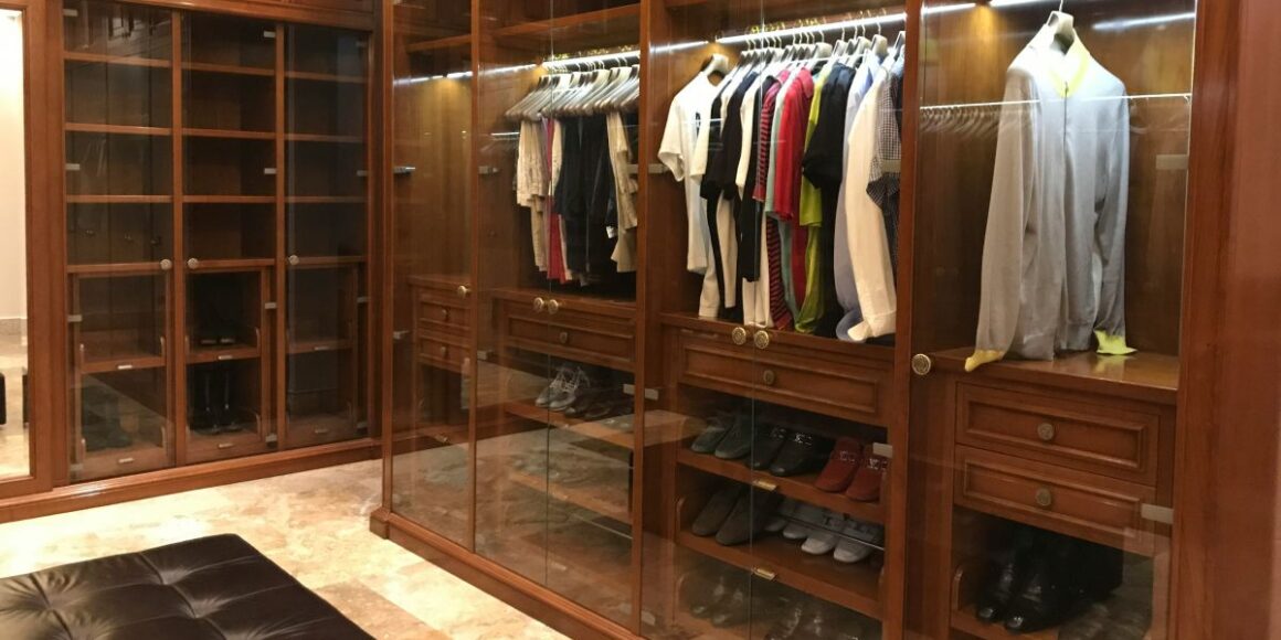 Seven Essential Items for a Well-Rounded Men’s Wardrobe