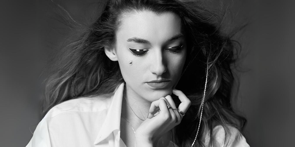 LA Laura Paris Drops Heartfelt Tribute Mon Papa